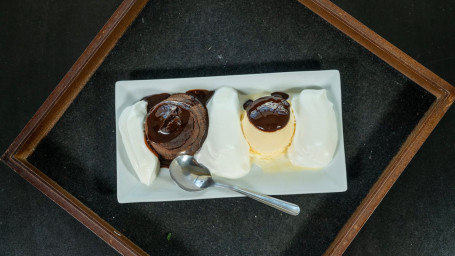 Pastel De Lava Con Helado