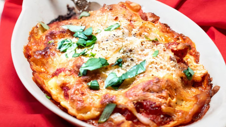 Baked Cheese Ravioli With Mozzarella Cheese