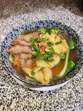 Chicken/Prawn Wonton Egg Noodle Soup With Bbq Pork
