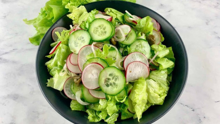 Green Salad With Tomato