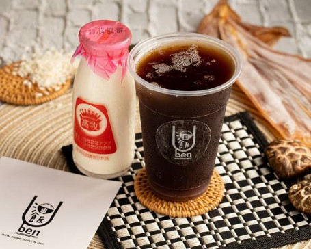 Xiān Nǎi Chá Zhěng Píng1400Cc) Fresh Milk Tea