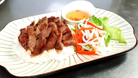 26. Grilled Lemongrass Pork With Rice