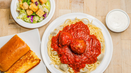 Spaghetti Ravioli Combo Dinner