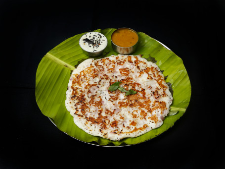 Onion Uthappam (1 Pc) Vada (1 Pc)