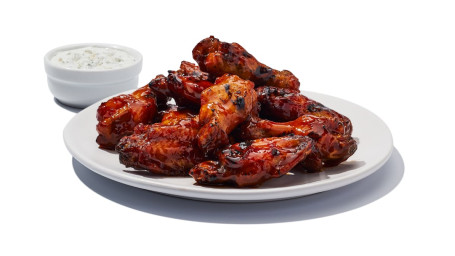 Hooters Daytona Beach Style Wings (20 Pieces)