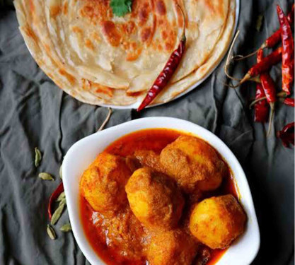 Paratha With Kashmiri Aloo Dum