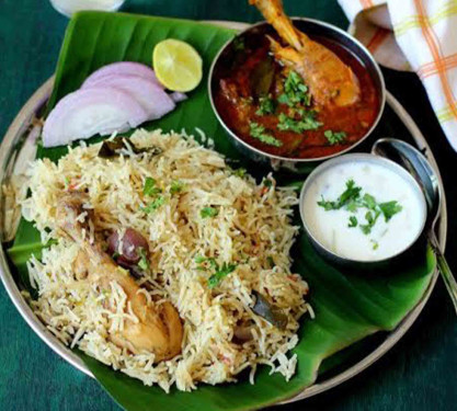 Pulao With Chicken Curry