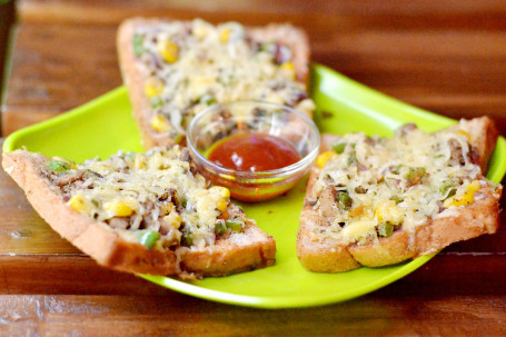 Chicken Bread Pizza