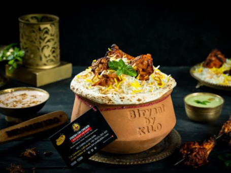 Pollo Tikka Biryani [1/2Kg] Sirve 1-2