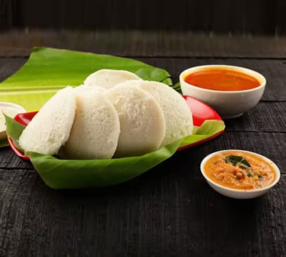 Idli (5 Pcs) Chutney Sambar