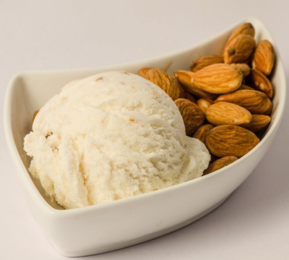 Toasted Almond (500 Ml Ice Cream)