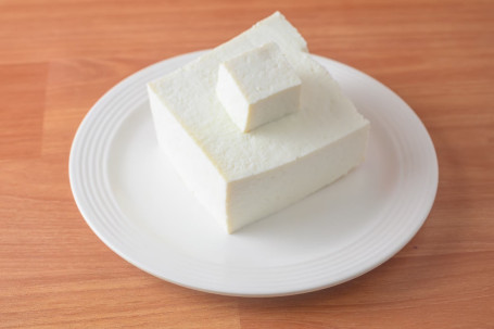 Paneer (1Kg)