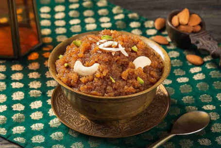 Desi Ghee Moong Dal Halwa (250 G)