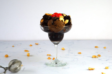 Sundae De Chocolate Titánico