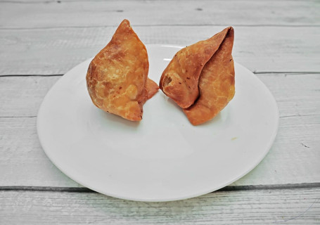 Singhara Samosas