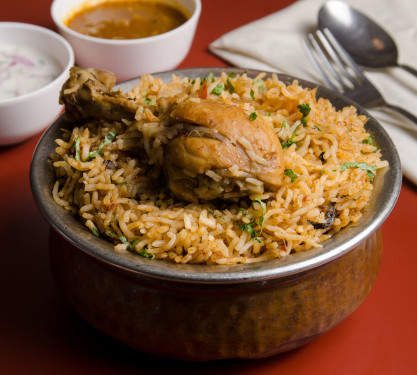 Pollo Biriyani Mitad