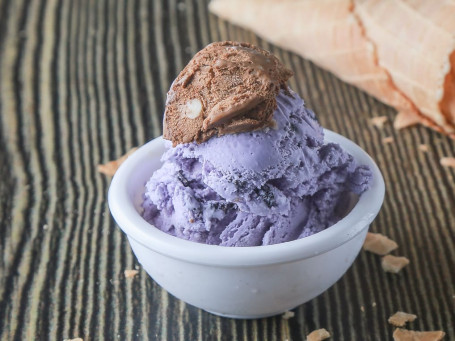 Blackcurrant Ice Cream (3 Ltr)