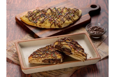 Choco Bomba Calzone