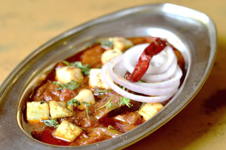 Kadai Paneer (8 Piezas)