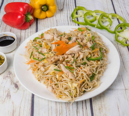 Chicken Egg Hakka Noodle