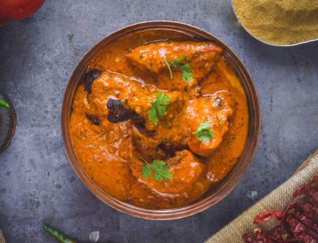 Chicken Tandoori Butter Masala(4Pcs)