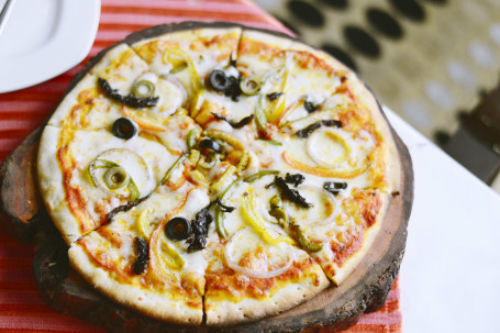 9 Lortolana All Vegetable Pizza