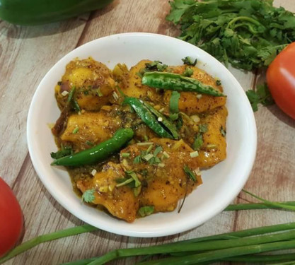 Fish In Chilli Mustard Sauce (8 Pcs)