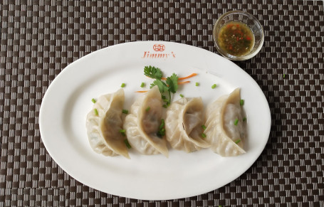 Vegetable Dumplings (4 Pcs)