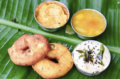 Sada Vada (2Pcs)