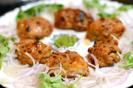 Chicken Tikka Kebab (6 Pcs) 1