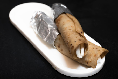 Veg Paneer Roll (2 Pcs)