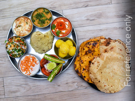 Jain Thali (Phulka (4 pcs. , rice, dal, sabji, salad (no potato,onion and garlic , papad