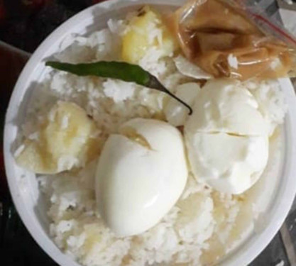 Gobindo bhog chal er seddhyo Ghee Bhat, with boiled Alu and Egg