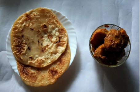 Paratha (2 Pieces) Aloo'r Dum Combo