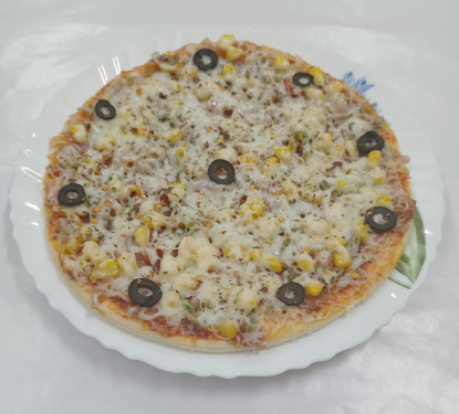 8 Large Thin Crust Vegetable Pizza