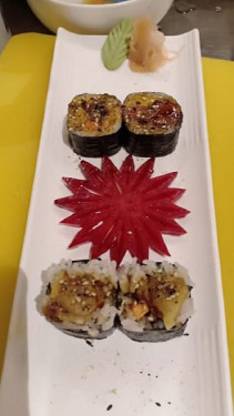 Octopus Sushi Roll(8 Pcs)