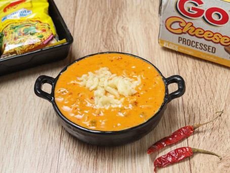 Queso Schezwan Maggi