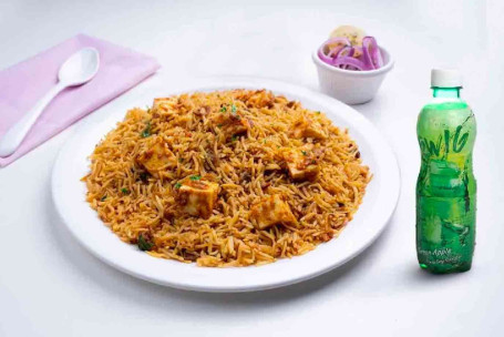 Hyderabadi Paneer Biryani Value Meal (Serves 1)