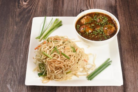 Veg Fried Rice/Noodles With Veg Manchurian