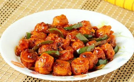 Schezwan Paneer Gravy( 06 Pcs)