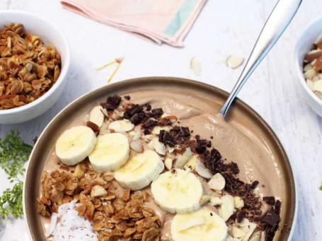 Peanut Butter Choco Smoothie Bowl