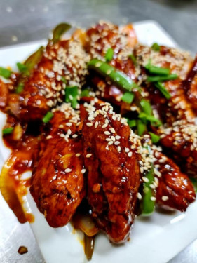 Crispy Chicken Wings In Oyster Sauce