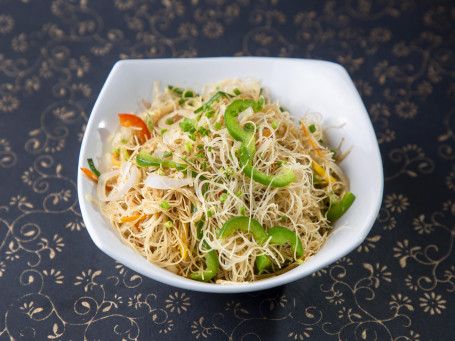 Veg Rice Noodles Hakka Style