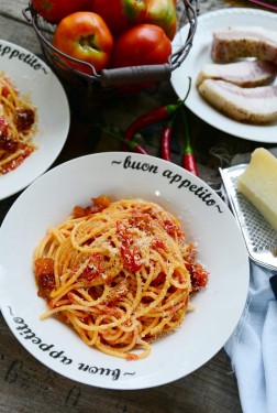 Spaghetti A La Matriciana