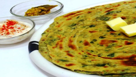 Lachha Methi Paratha