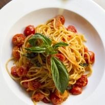 Spaghetti Pomodoro Y Basilico