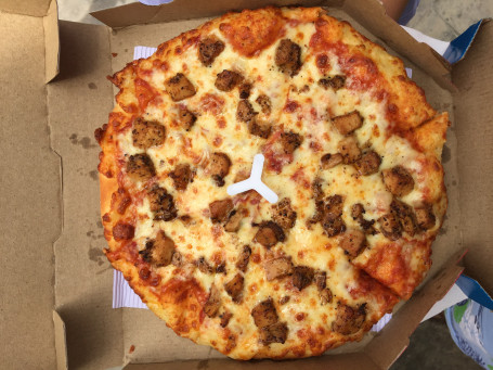 Regular Pepper Que Chicken Pizza (7