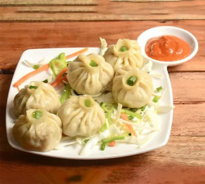 Chilli Momos [8Pcs] [Veg]