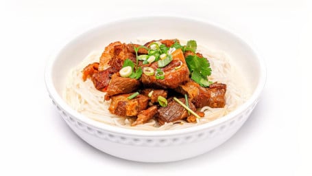 Beef Stew Noodle Soup/Hóng Shāo Niú Nǎn Mǐ Fěn