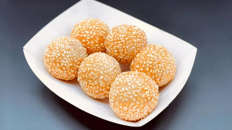 Deep Fried Red Bean Sesame Balls (8 Pcs) Dòu Shā Zhī Má Qiú 8Lì